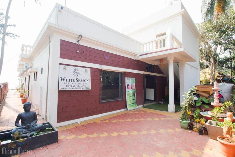 White Seasons Resort And Spa Devbag Chaoka ภายนอก รูปภาพ